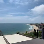 Valencia Gardens Deluxe *