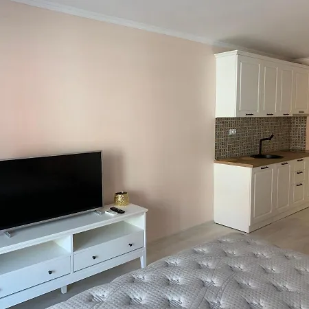 Valencia Gardens Deluxe Apartament *