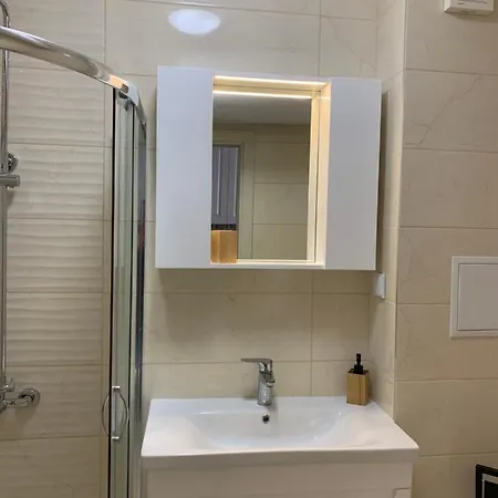 Valencia Gardens Deluxe 아파트 *