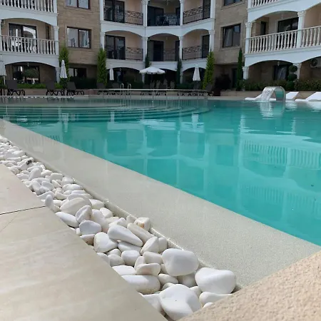 Valencia Gardens Deluxe *