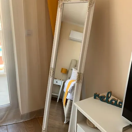 Valencia Gardens Deluxe 아파트