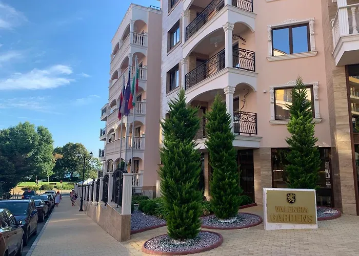 Valencia Gardens Deluxe Апартаменты Несебр