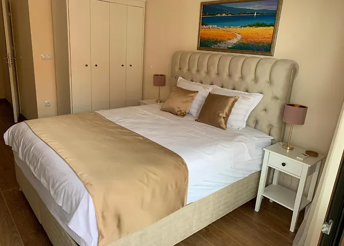 Апартаменты Valencia Gardens Deluxe