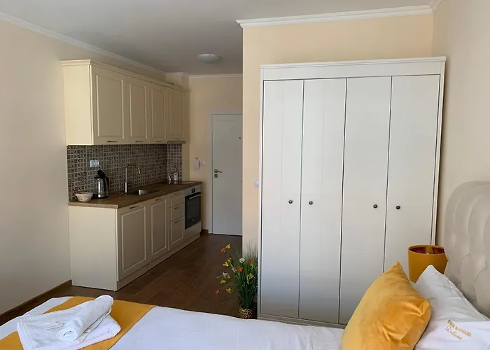 Valencia Gardens Deluxe Апартаменты